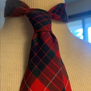 LOCHARRON SCOTLAND SCOTTISH FRASER CLAN WOVEN WOOL PLAID TARTAN NECKTIE